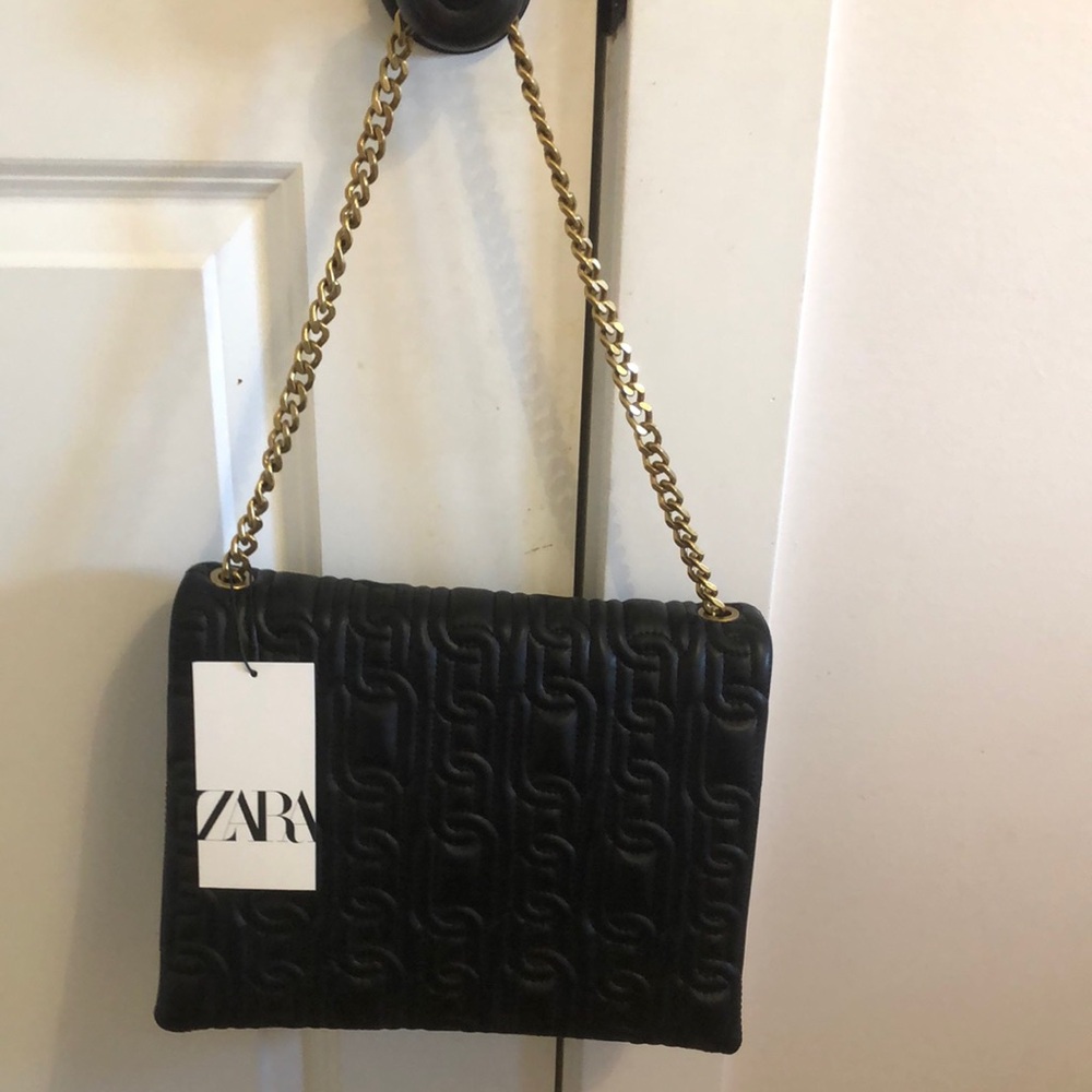 Zara Black Embossed Shoulder Bag with Chain Strap
